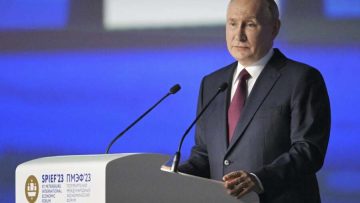 putin-forum-san-pietroburgo2023-900×600