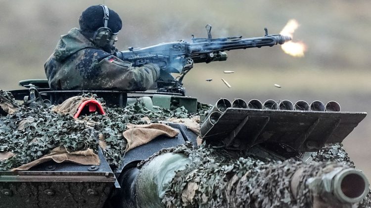 La spesa militare contro l’economia nazionale