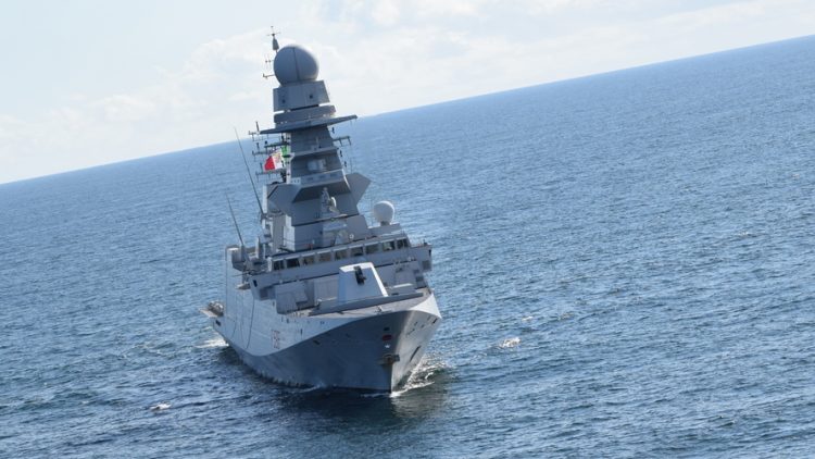 NAVI ITALIANE SCHIERATE NEL MAR ROSSO