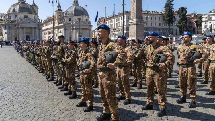 Esercito Italiano no soldati no party